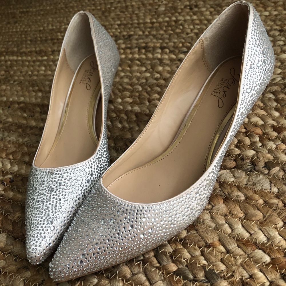 New: Jewel Badgley Mischka Frenchie Pointed Toe Kitten Heel. Size 7.5